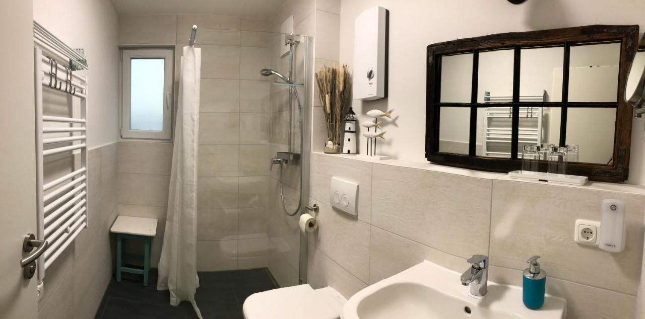 Ostsee-Ferienwohnung Uhlnuest Graal-Mueritz Gelbensande Bagian luar foto